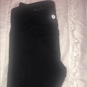 Black Lululemon leggings size 4